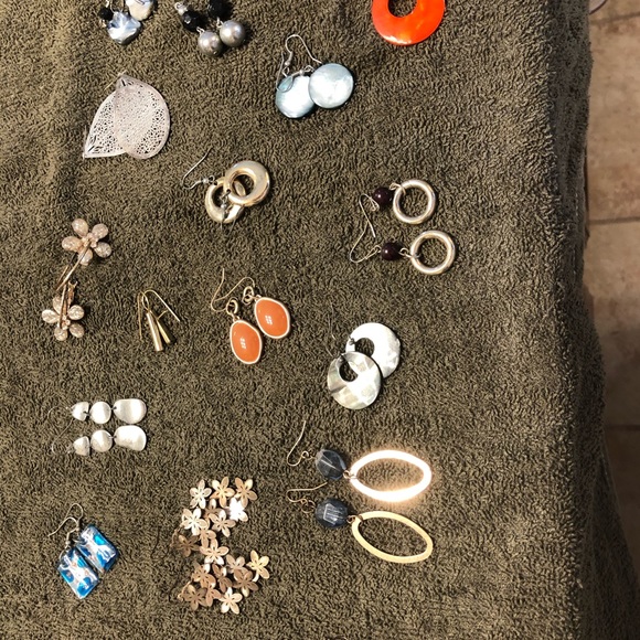 Ratings - Picture 1 of 16